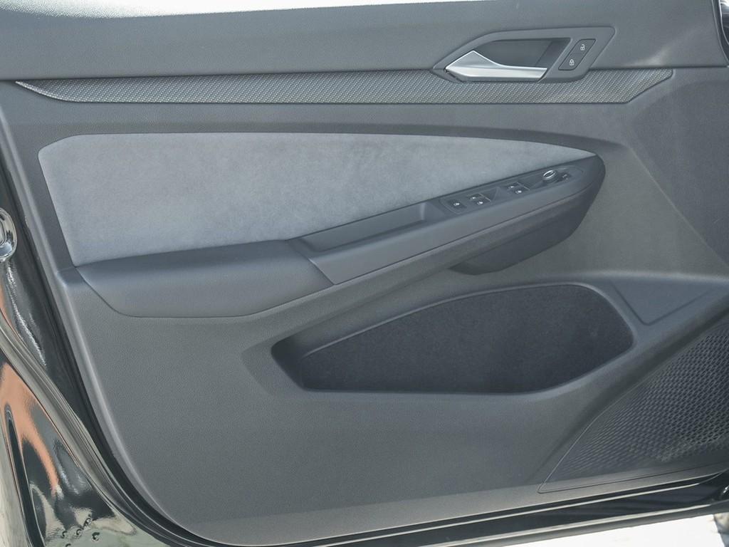 Volkswagen Golf 1.5 eTSI R-Line *IQ-Light*AHK*Kessy*18"Berg, миниатюра 18