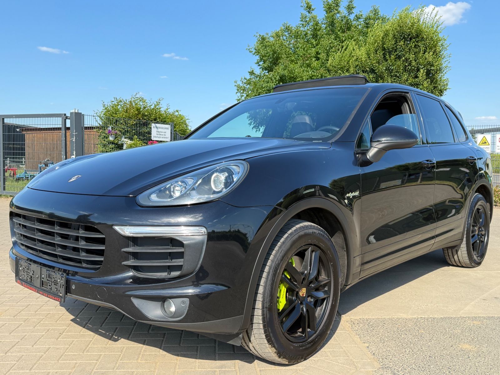 PORSCHE Cayenne S E-Hybrid*3.0*FACELIFT*PANO*1.Hand*LED*