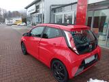 Toyota Aygo AYGO x-wave - Toyota Aygo (X): Rot