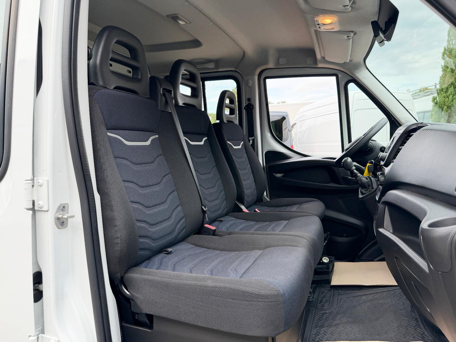 Iveco Daily 35S14 DOKA Pritsche Plane *AHK3,5t*