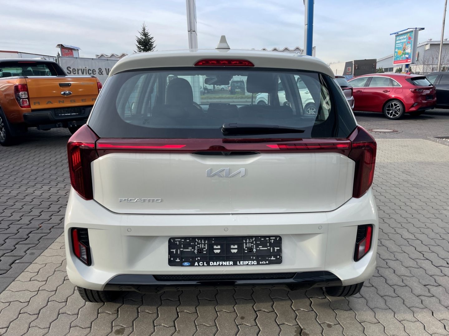 Fahrzeugabbildung Kia Picanto Vision Spurhalteass Verkehrszeichenerk
