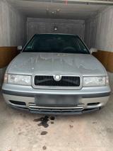 Skoda Śkoda Ocktavia combi 1.9 TDI - Skoda Octavia aus 1999: Kombi