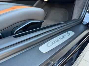صورة مصغرة 25 لـ 2013 Porsche CAYMAN