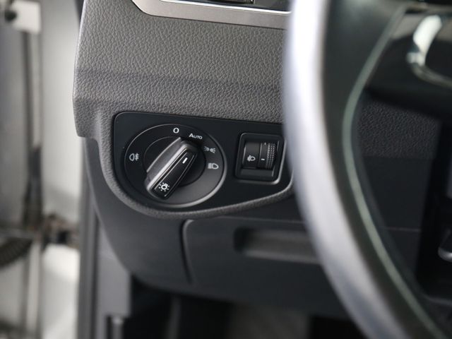 Volkswagen Golf Sportsvan 1.2 KLIMAAUTOMATIK SITZHEIZ PDC