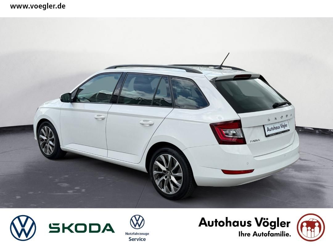 Fabia Combi 1,0 TSI Clever Navi LED CarPlay
