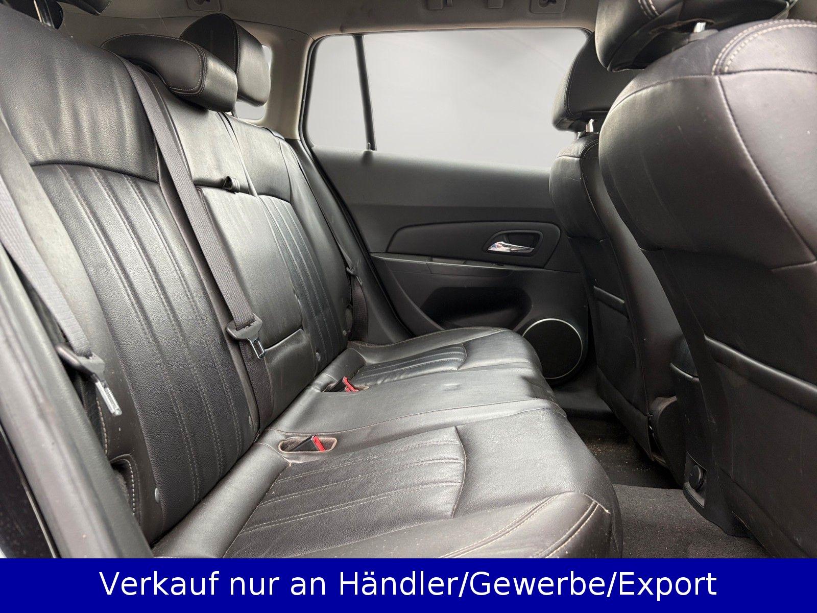 Chevrolet Cruze 2012 — photo 11