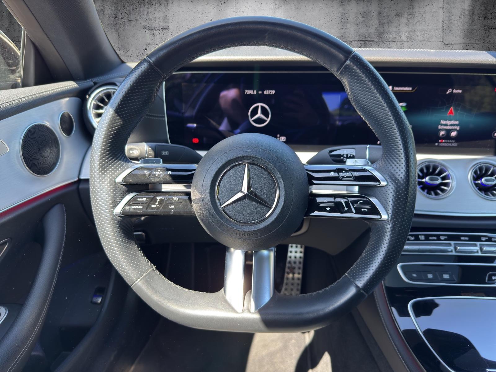 Mercedes-Benz E Coupe E 220 d, AMG-Line, Pano, MBUX