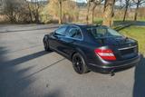 Mercedes-Benz C 200 KOMPRESSOR AVANTGARDE - Mercedes-Benz C 200 mit Benzin-Antrieb: Limousine, Schaltgetriebe