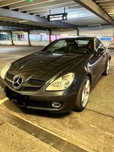 Mercedes-Benz SLK 200 KOMPRESSOR - - Mercedes-Benz SLK 200 aus 2010