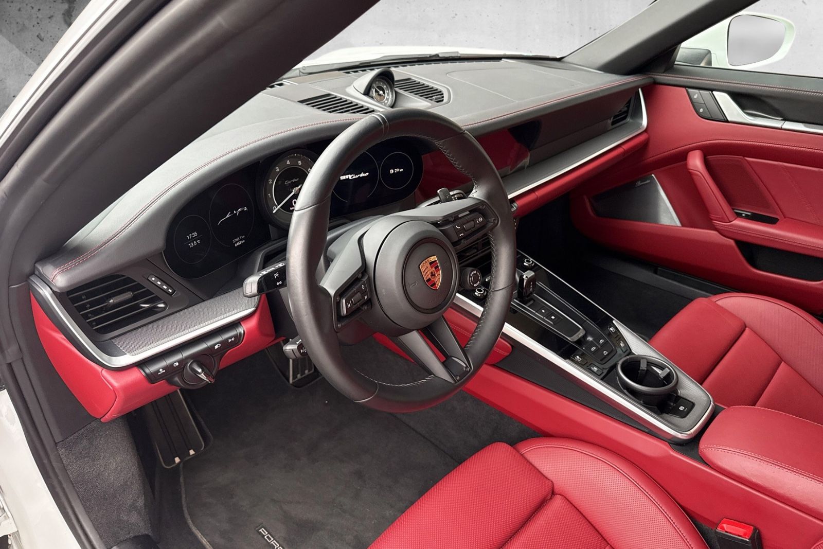 Fahrzeugabbildung Porsche 992 Turbo Cabrio*Burmester*Lift*Leder*Ventilated