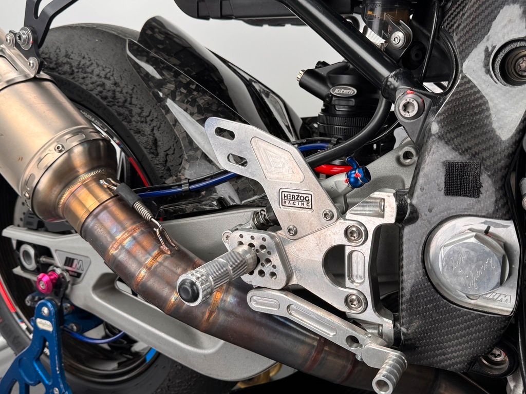 Fahrzeugabbildung BMW M 1000 RR *DAVID DATZER *IRRC CHAMPION BIKE