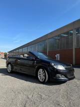 Opel Astra 1.9 Diesel Cabrio 1. Hand IRMSCHER TOP - Opel Astra mit Diesel-Antrieb: Cabrio