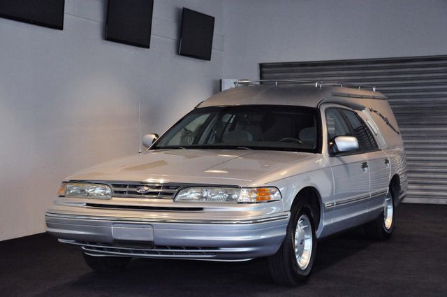 Crown Victoria LX Detective