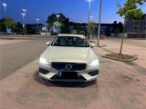 Volvo V60 D4 Momentum Pro Kombi D /T.LEDER/NAVI - Volvo V60 in Mannheim