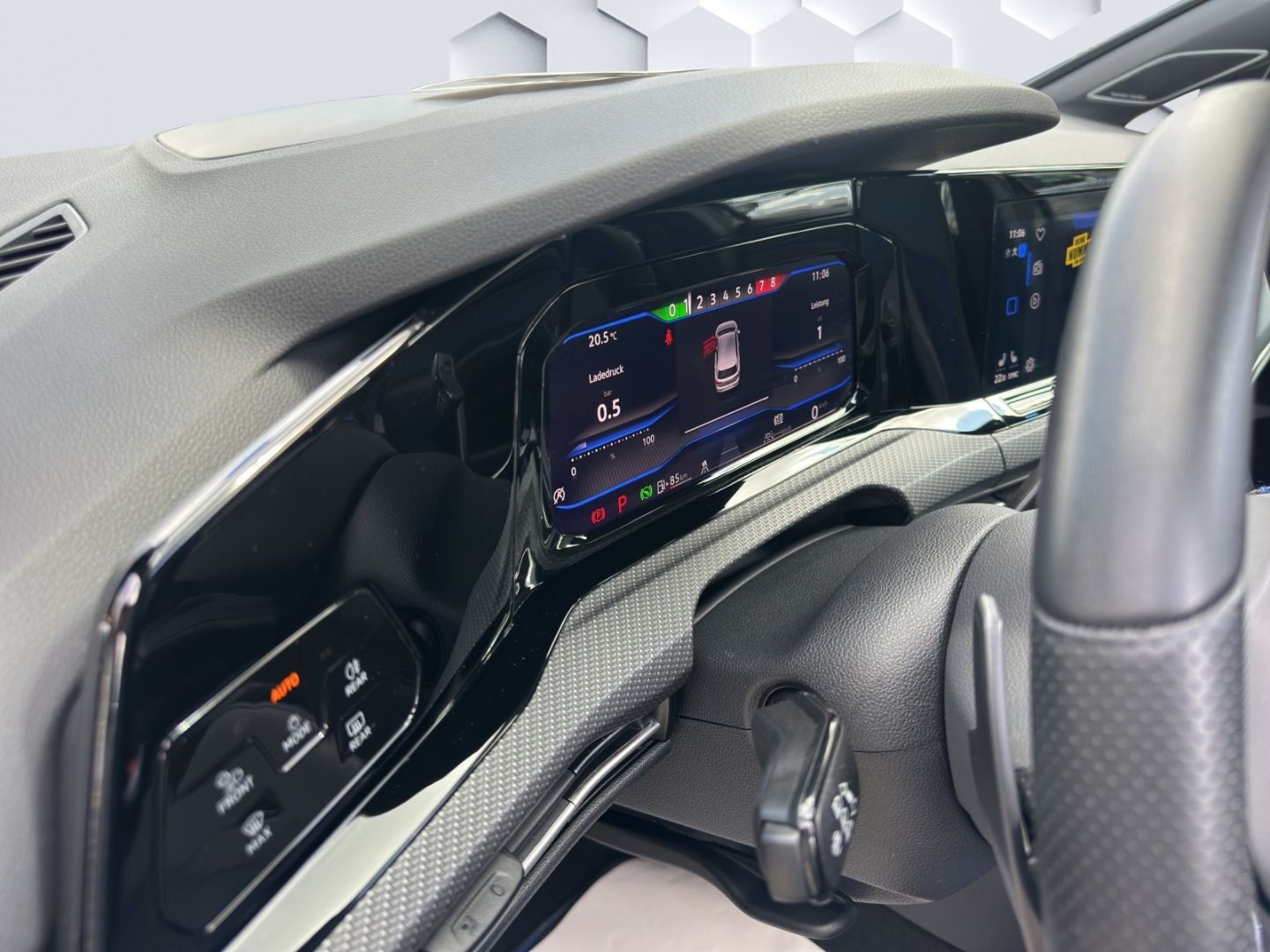 Golf R VIII 2.0 TSI 4Motion LED PanoDach HuD Rüc