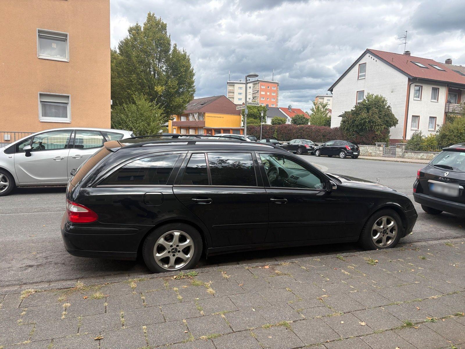 Mercedes-Benz E220 2006 — engine 150 HP (110kW)