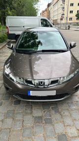Honda Civic 1.4 i-VTEC Comfort  Top-Zustand - Honda Civic aus 2011