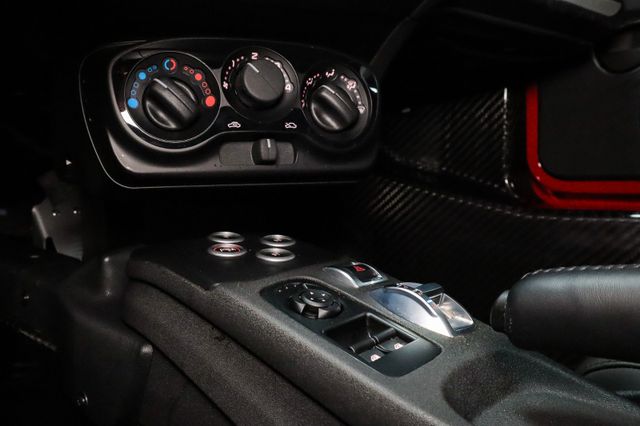 Fahrzeugabbildung Alfa Romeo 4C  Unfallfrei 5650km !! Inz / Tausch mögl