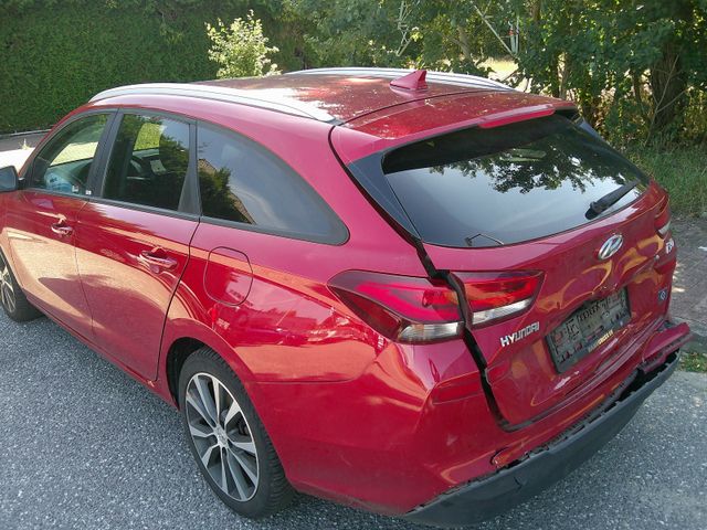Hyundai i30 cw YES! Plus