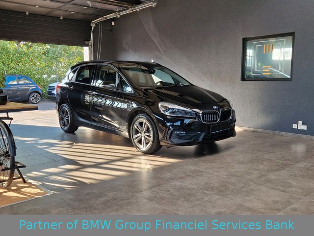 BMW 218i Active Tourer Sport Line Facelift*LED*Navi