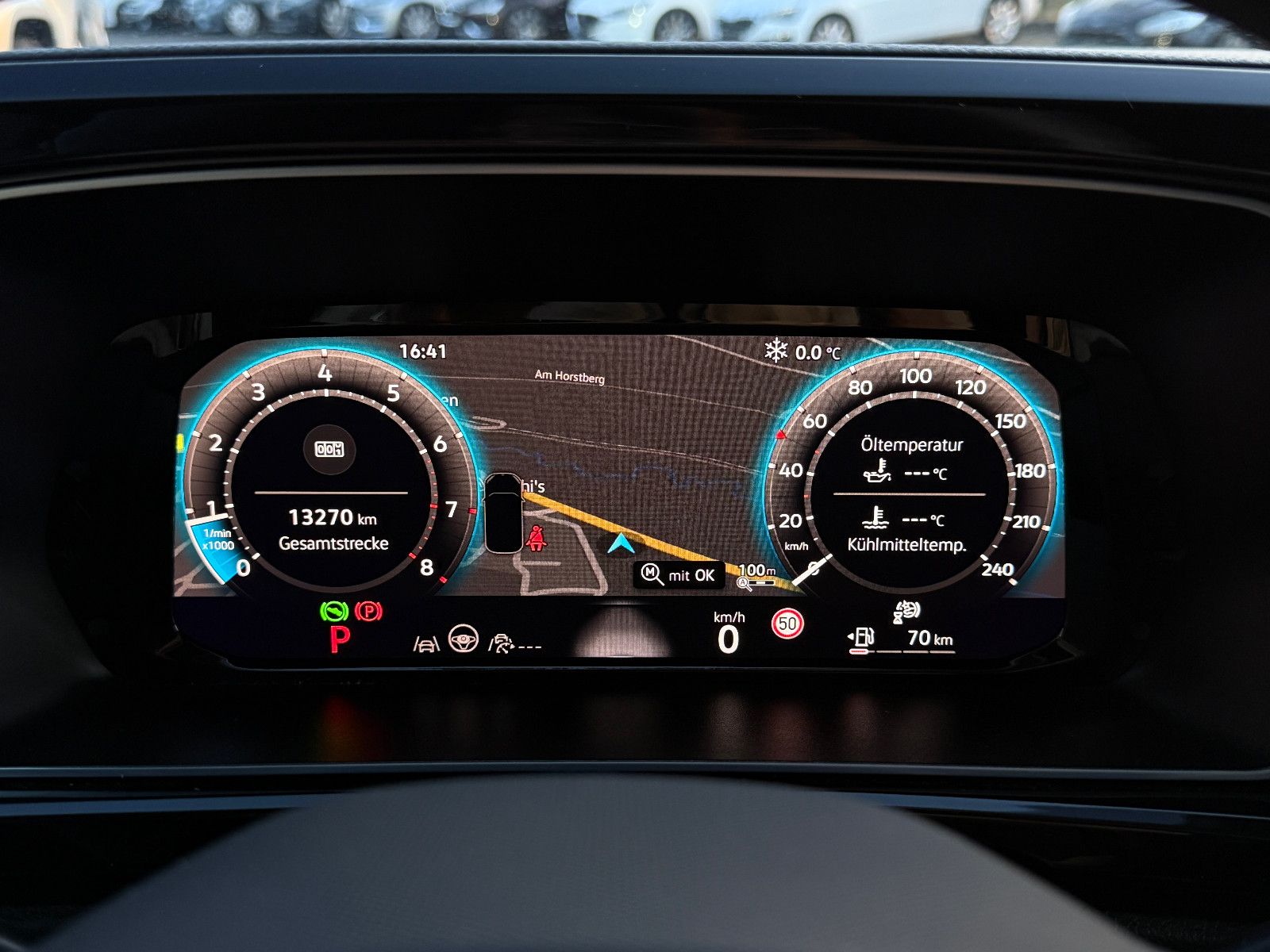 Fahrzeugabbildung Volkswagen Caddy Style TSI DSG ACC AHK Navi LED Kamera SHZ