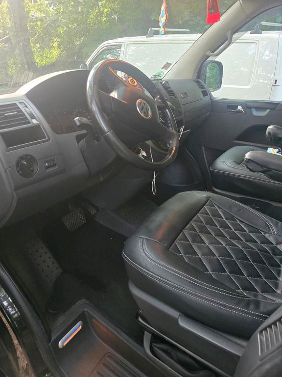 Volkswagen T5 Caravelle