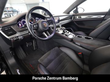 Porsche Panamera - 4