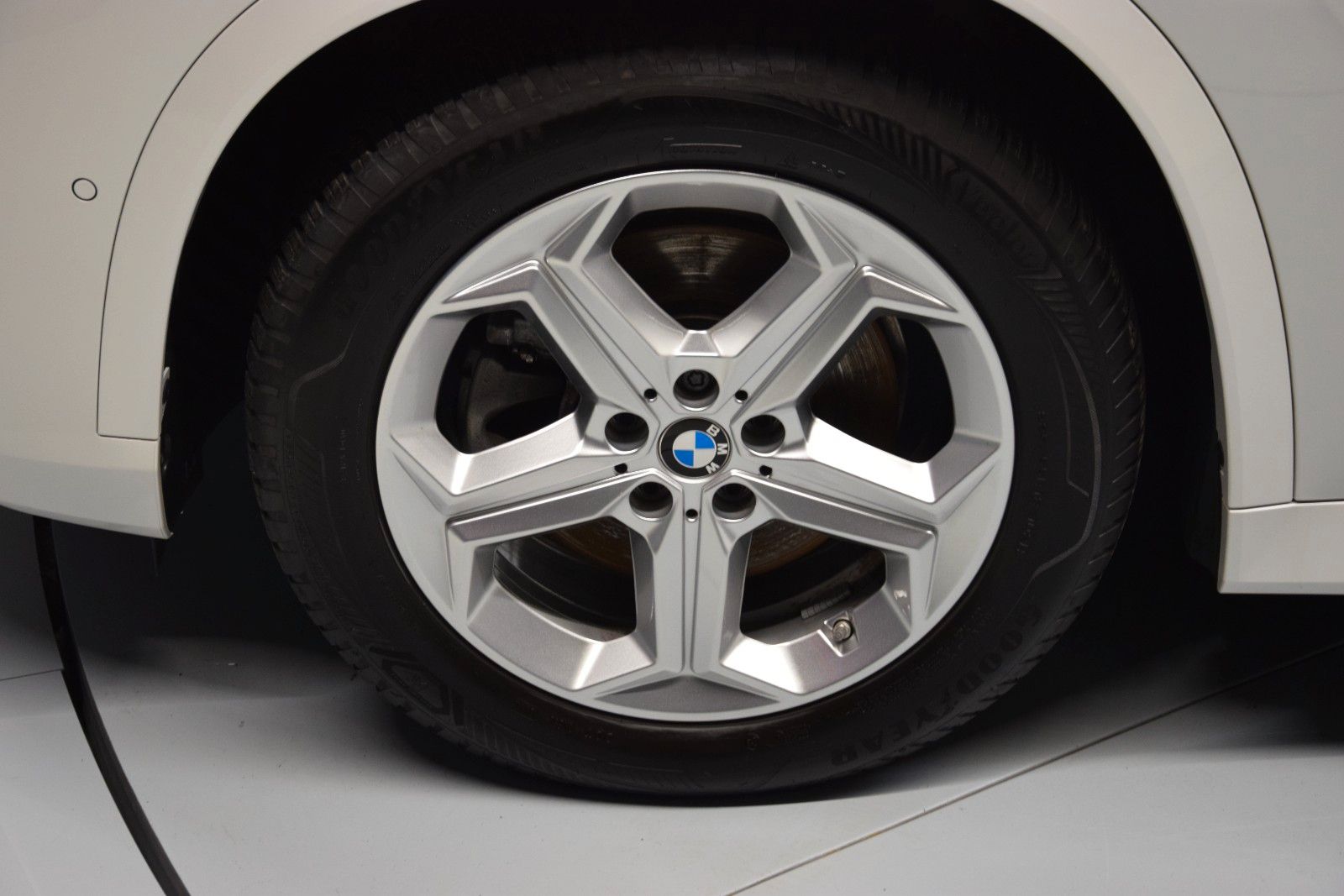 Fahrzeugabbildung BMW X1 20 i sDrive M Sport Leder Pano HuD h/k Memory