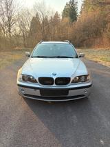 BMW Bmw E46 325i Touring - BMW 325 aus 2003: 325i