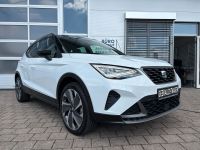 Seat Arona 1.5 TSI DSG FR 1HD NAV AHK KAM LED 2J GAR bei Autohaus Landmann & Maier OHG