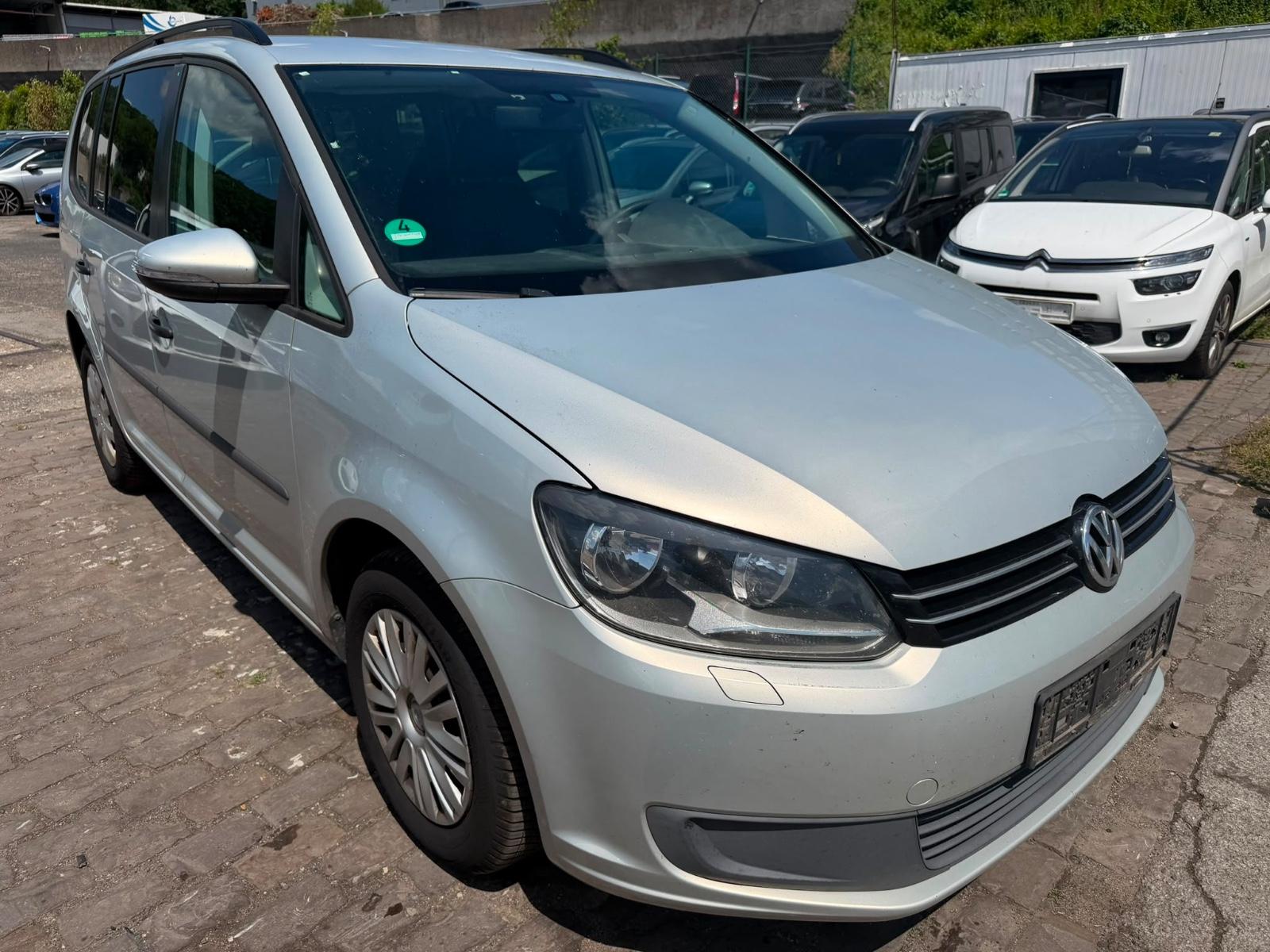 Volkswagen Touran, 2012