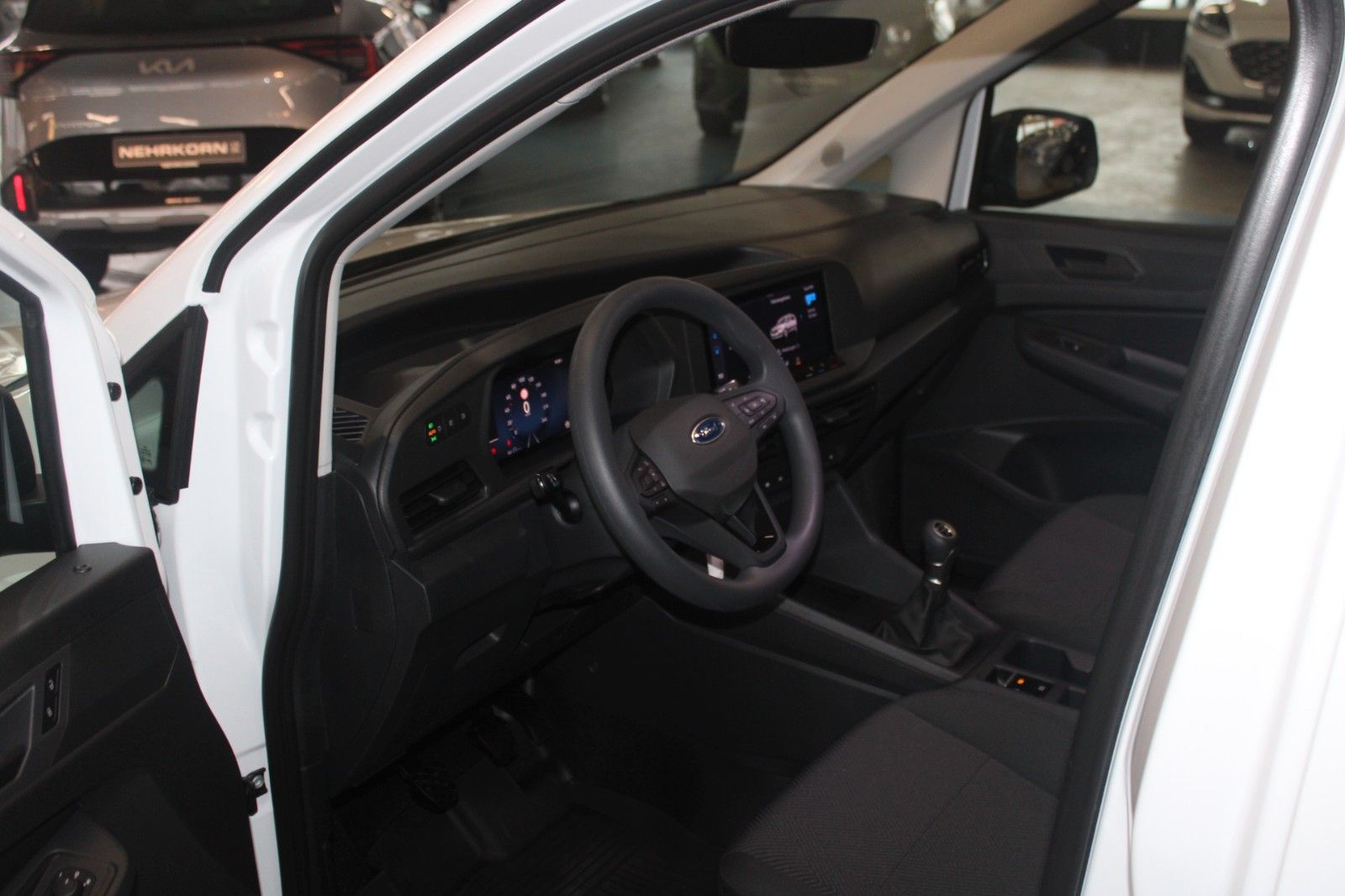 Fahrzeugabbildung Ford Transit Connect TREND L2 AHK NAVI IACC uvm.