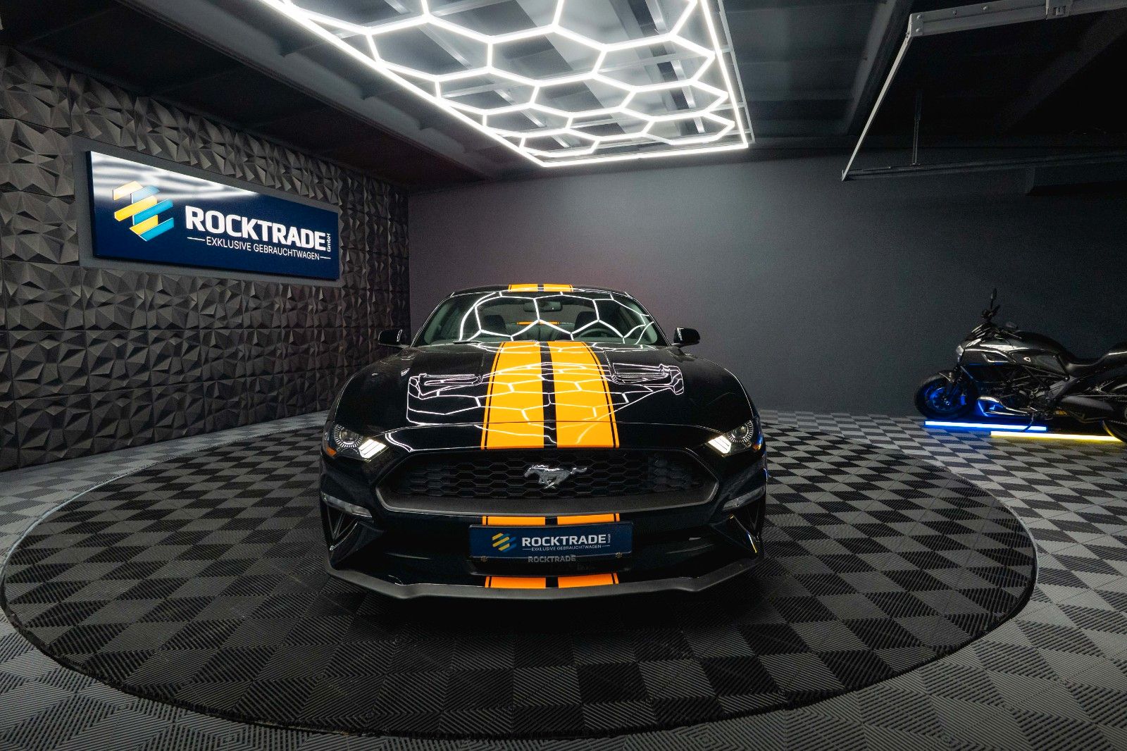 Fahrzeugabbildung Ford Mustang Shelby GT Coupe Performance 6-Gang *LED*