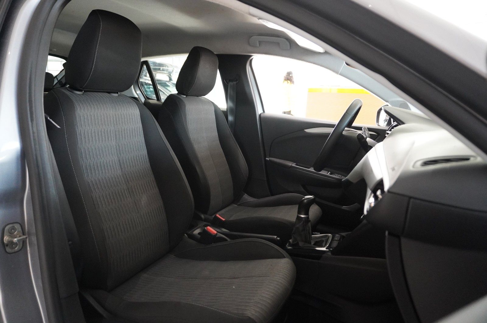Fahrzeugabbildung Opel Corsa F 1.2 EDITION KLIMA/USB/TEMP./ASSIS./BT
