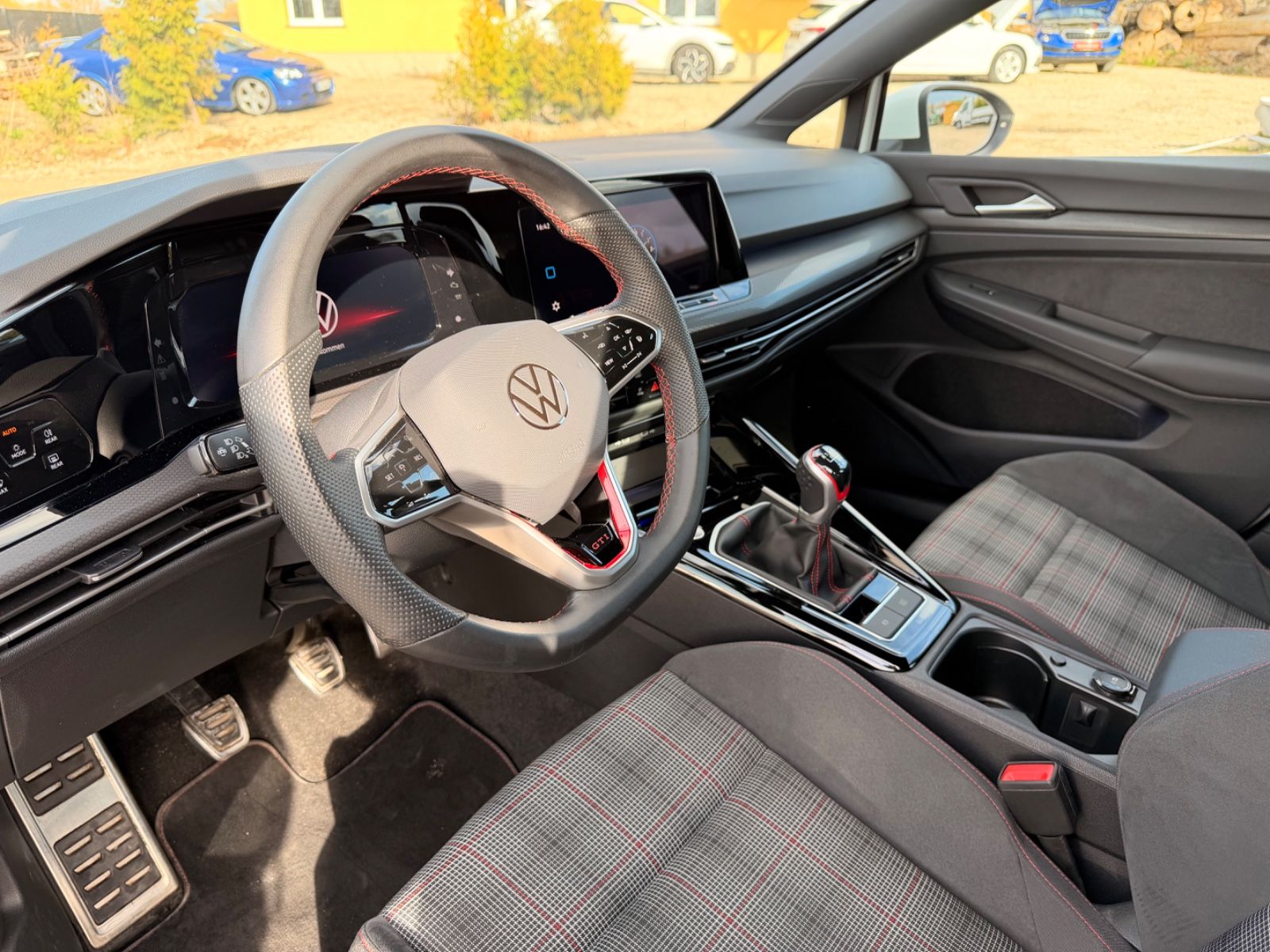 VW Golf VIII Lim. GTI AAC SHZ NAVI PDC V+H LED