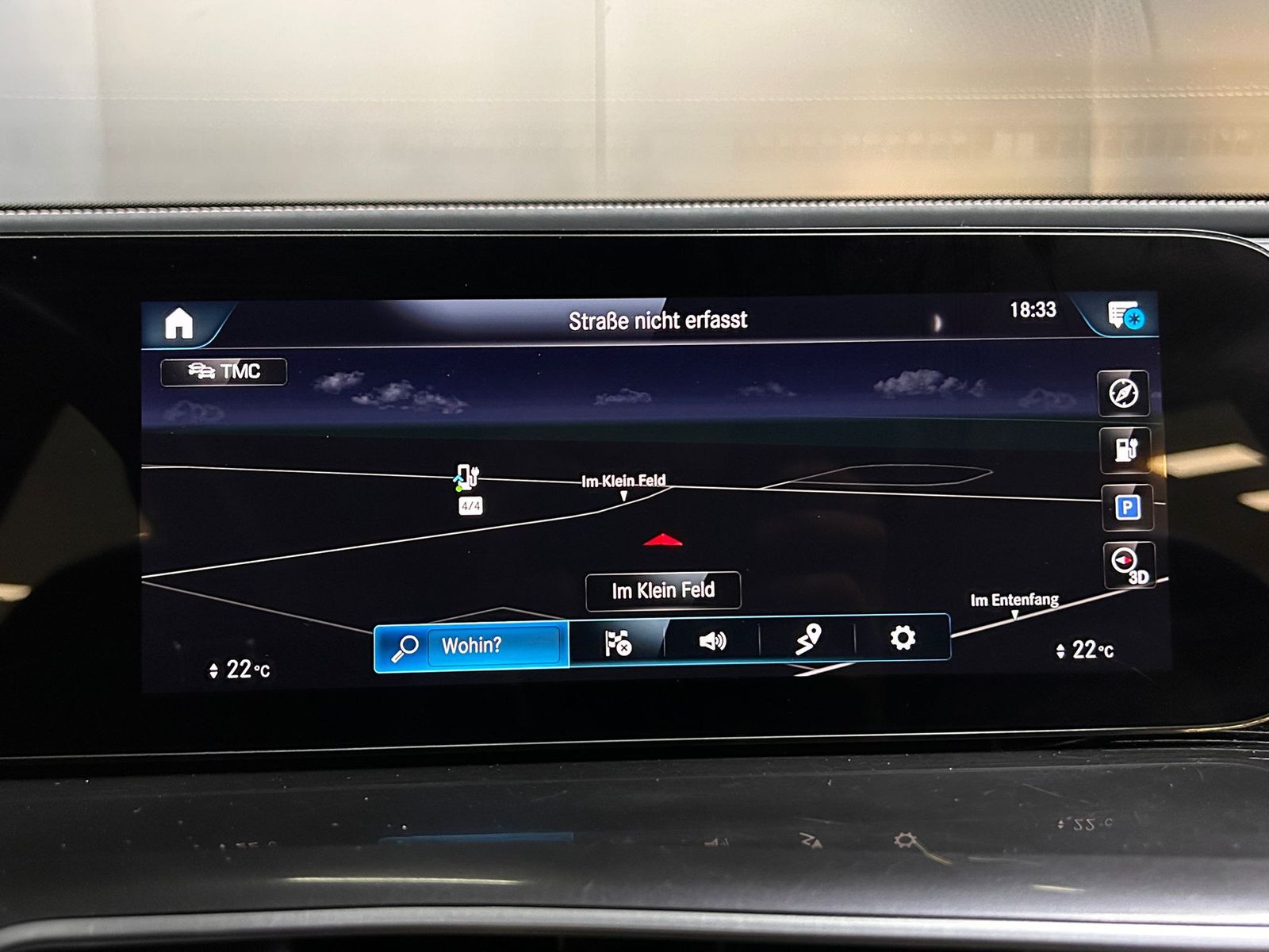 Fahrzeugabbildung Mercedes-Benz EQC 400 4M WIDES+MULTIB+HEAD+ACC+SHZ+AHK+WP+360+