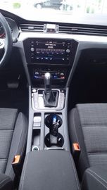 Fahrzeugabbildung Volkswagen Passat Variant 2.0 TDI DSG Business  AHZV NAVI