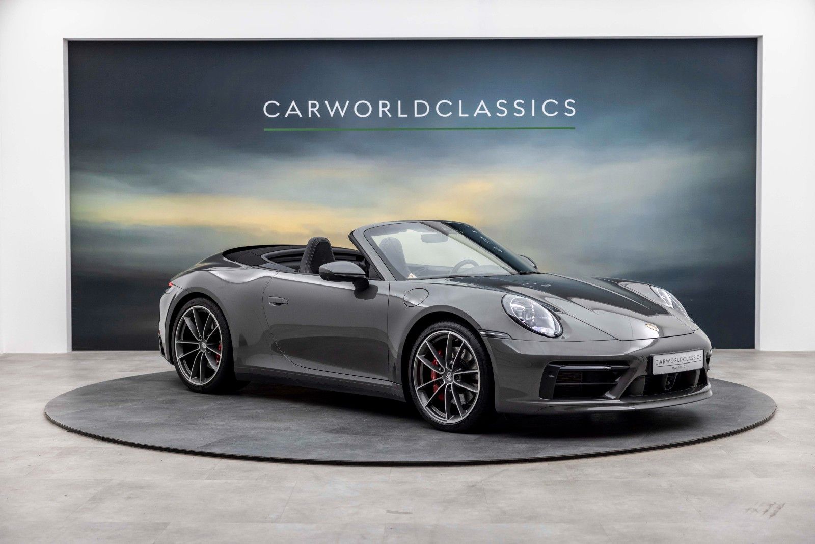 Porsche 911-992 CARRERA 4S CABRIO SPORTDESIGN