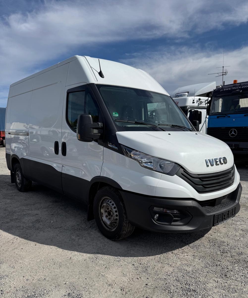 Iveco ANDERE Daily Kasten HKa 35 S ... V Radstand 3520