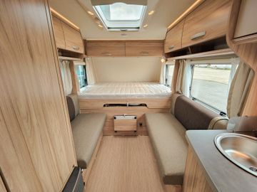 Fahrzeugabbildung HYMER / ERIBA / HYMERCAR NOVA LIGHT 515 2023