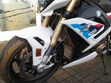 BMW S 1000 R / M Paket  /  Akrapovic - BMW Motorräder in Braunschweig