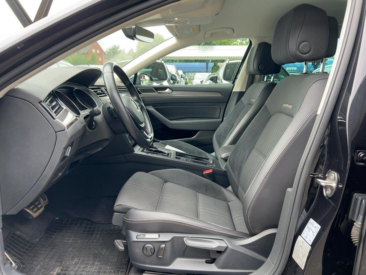 Volkswagen Passat ALLTRACK 4M TDI DSG ACC+LED+NAVI+APP+RFK