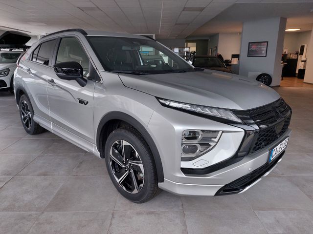 Mitsubishi Eclipse Cross 2,4 PHEV Top Hybrid 4WD Blackpaket