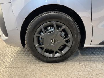 Fahrzeugverkauf 29 Opel Zafira Life Edition XL 9-Sitze LED Navi 180Grad