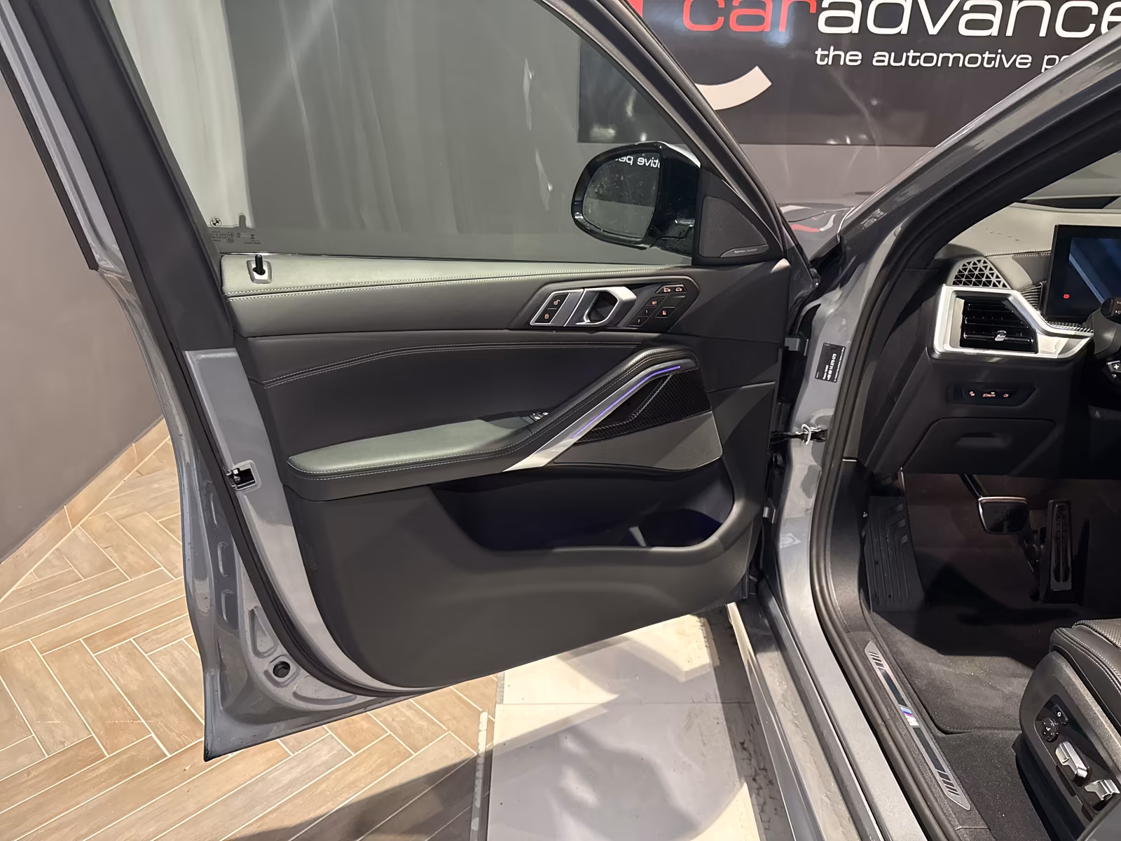 BMW X6 xDrive30d M Sport Pro "22" INDIVIDUAL – 11
