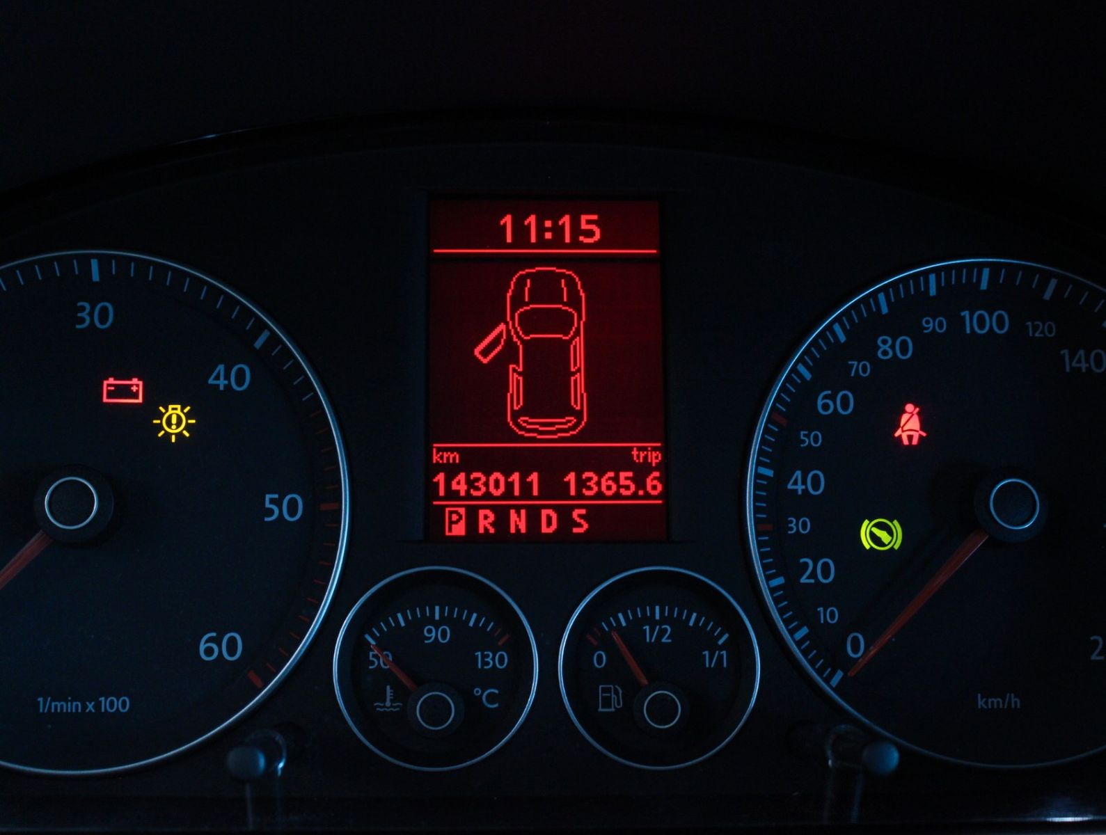 Fahrzeugabbildung Volkswagen Touran 2.0 TDI  Cross *Navi*PDC*AHK