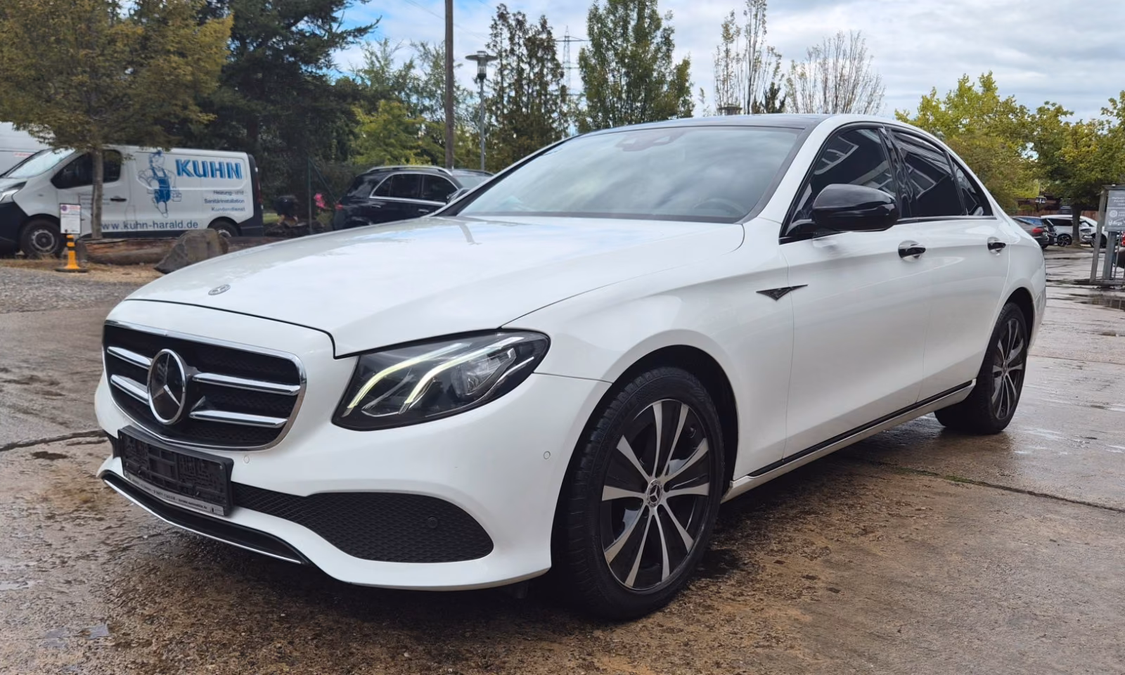 Mercedes-Benz E 300 de Limousine PANORAMA COMAND WIDESCREEN