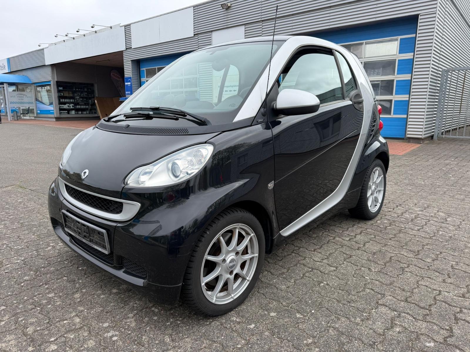 Smart ForTwo fortwo coupe Micro Hybrid Drive *Klima*