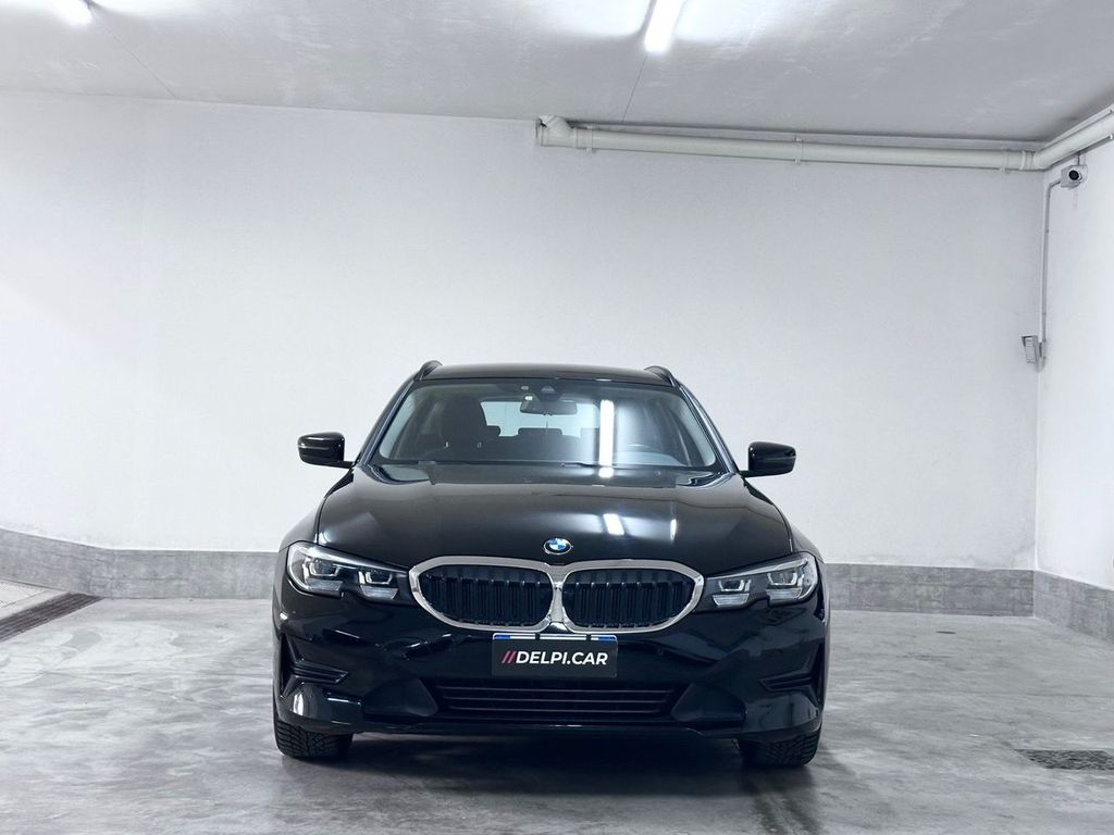 Image of BMW 320