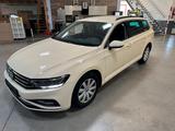 Volkswagen Passat Variant 2.0 TDI  DSG  Fast wie Neu !!! - mit Diesel-Antrieb: Taxi, Kombi